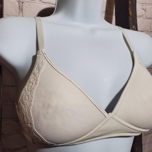 34A Bra Padded Cream Wireless - Picture 2 of 5
